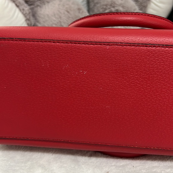 A red Kate spade mini bag & wallet pair! - Picture 5 of 5